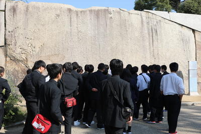 大阪城で最も大きな石